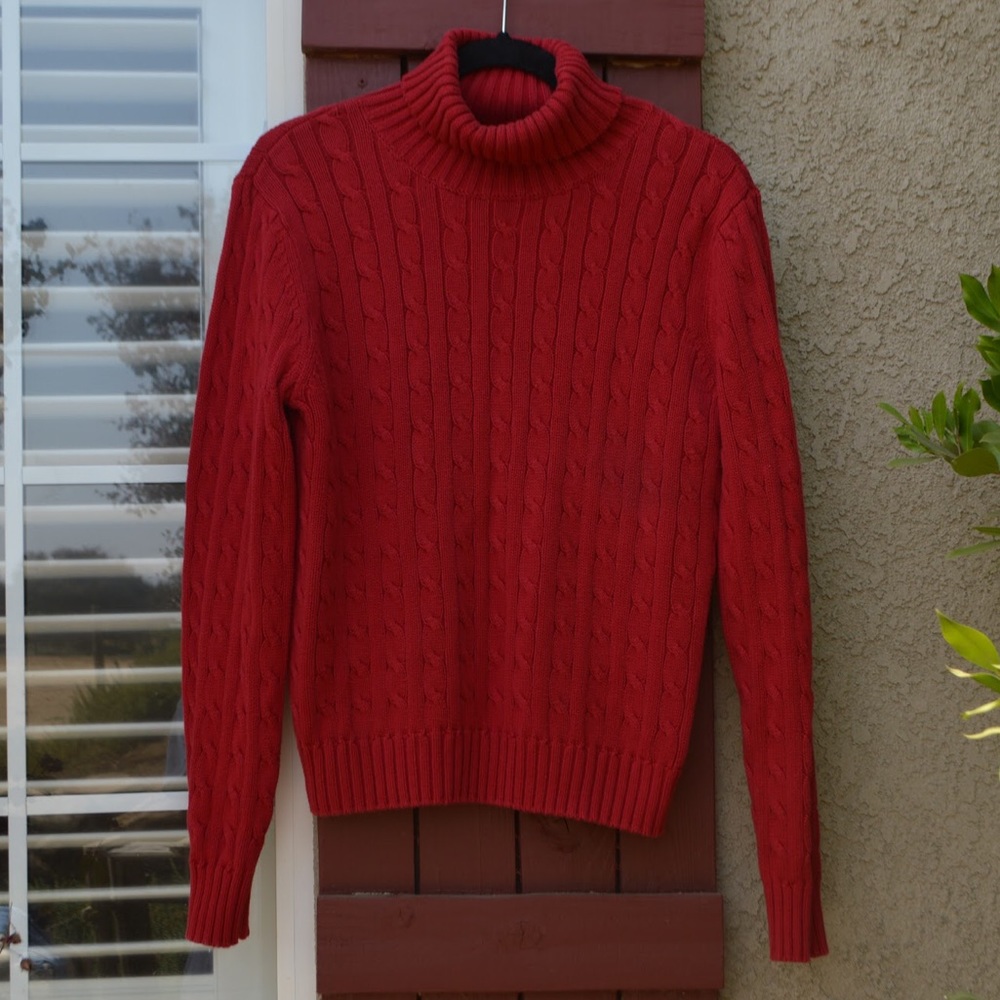 Vintage Tommy Hilfiger turtleneck